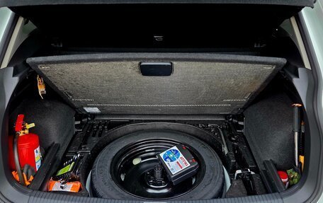 Volkswagen Tiguan II, 2019 год, 3 320 000 рублей, 27 фотография