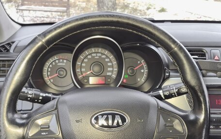 KIA Rio III рестайлинг, 2015 год, 850 000 рублей, 16 фотография