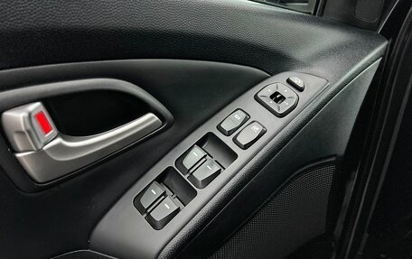 Hyundai ix35 I рестайлинг, 2012 год, 1 010 000 рублей, 16 фотография