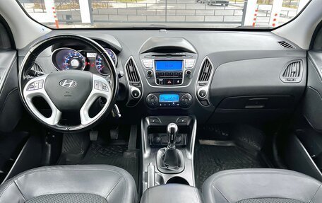 Hyundai ix35 I рестайлинг, 2012 год, 1 010 000 рублей, 22 фотография