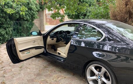 BMW 3 серия, 2008 год, 1 400 000 рублей, 3 фотография