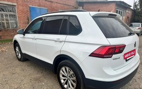 Volkswagen Tiguan II, 2020 год, 2 450 000 рублей, 3 фотография