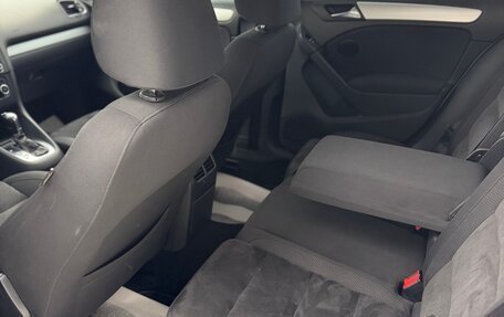 Volkswagen Golf VI, 2011 год, 950 000 рублей, 10 фотография