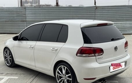 Volkswagen Golf VI, 2011 год, 950 000 рублей, 6 фотография