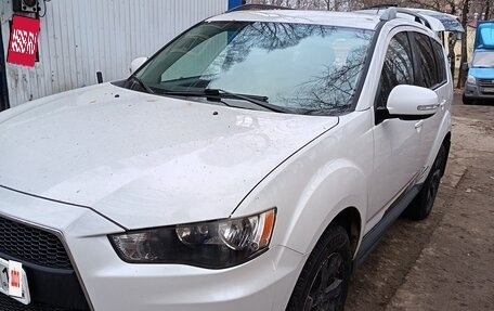 Mitsubishi Outlander III рестайлинг 3, 2010 год, 1 250 000 рублей, 1 фотография