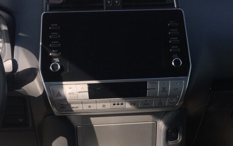 Toyota Land Cruiser Prado 150 рестайлинг 2, 2021 год, 5 500 000 рублей, 12 фотография