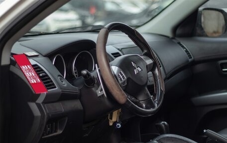 Mitsubishi Outlander III рестайлинг 3, 2010 год, 1 250 000 рублей, 3 фотография