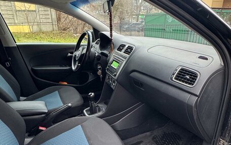 Volkswagen Polo VI (EU Market), 2013 год, 860 000 рублей, 6 фотография