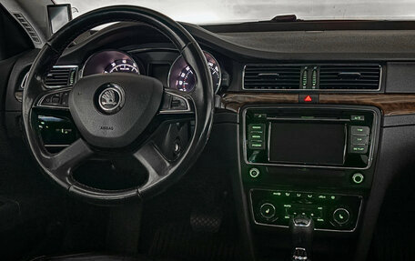 Skoda Superb III рестайлинг, 2014 год, 1 049 000 рублей, 15 фотография