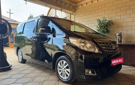 Toyota Alphard III, 2013 год, 2 600 000 рублей, 2 фотография
