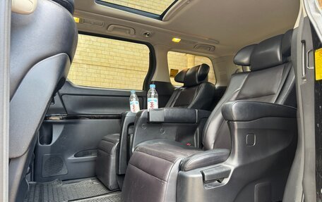 Toyota Alphard III, 2013 год, 2 600 000 рублей, 15 фотография