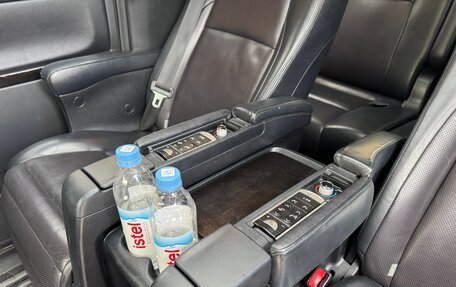 Toyota Alphard III, 2013 год, 2 600 000 рублей, 18 фотография