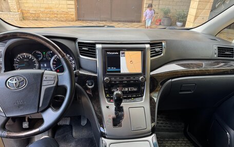 Toyota Alphard III, 2013 год, 2 600 000 рублей, 22 фотография