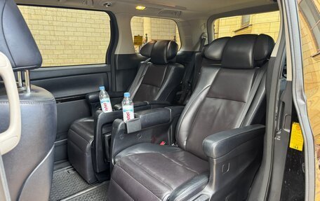 Toyota Alphard III, 2013 год, 2 600 000 рублей, 17 фотография