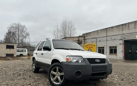 Ford Escape II, 2004 год, 650 000 рублей, 2 фотография