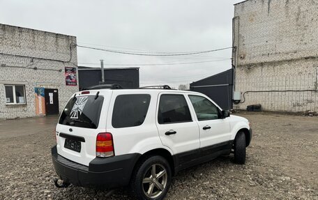 Ford Escape II, 2004 год, 650 000 рублей, 5 фотография