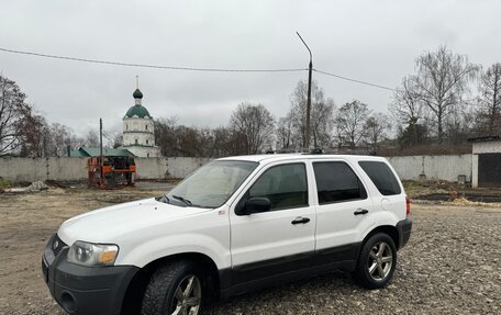 Ford Escape II, 2004 год, 650 000 рублей, 3 фотография