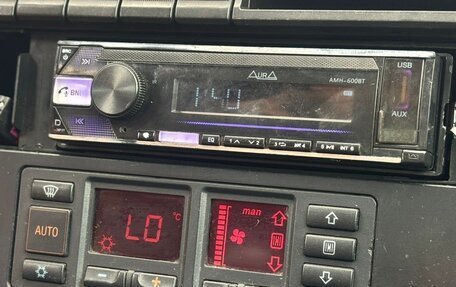 Audi A6, 1995 год, 370 000 рублей, 25 фотография