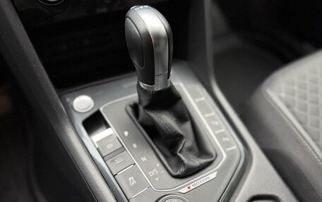 Volkswagen Tiguan II, 2017 год, 2 700 000 рублей, 14 фотография