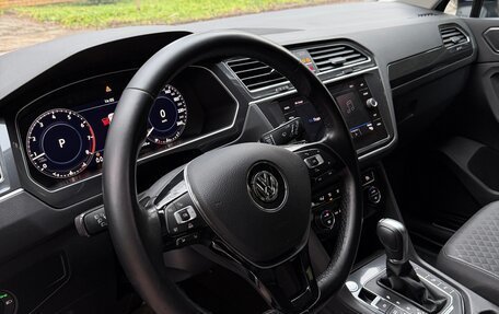 Volkswagen Tiguan II, 2017 год, 2 700 000 рублей, 8 фотография