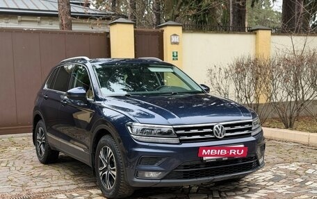 Volkswagen Tiguan II, 2017 год, 2 700 000 рублей, 19 фотография