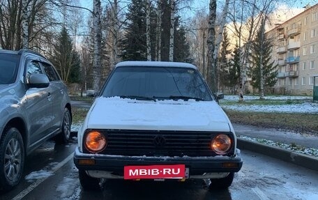 Volkswagen Golf II, 1986 год, 115 000 рублей, 2 фотография