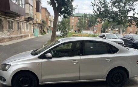 Volkswagen Polo VI (EU Market), 2015 год, 900 000 рублей, 2 фотография