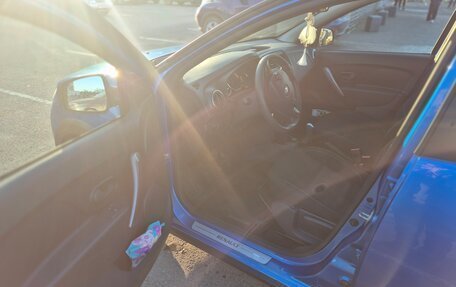 Renault Sandero II рестайлинг, 2016 год, 950 000 рублей, 6 фотография