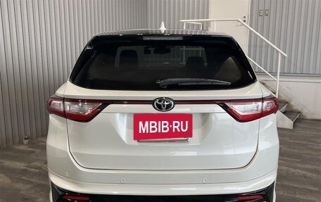 Toyota Harrier, 2020 год, 2 250 000 рублей, 3 фотография