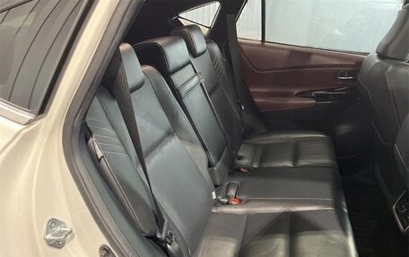 Toyota Harrier, 2020 год, 2 250 000 рублей, 7 фотография