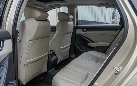 Honda Accord IX рестайлинг, 2018 год, 2 550 000 рублей, 11 фотография