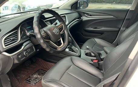 Buick Excelle III, 2020 год, 1 040 000 рублей, 5 фотография