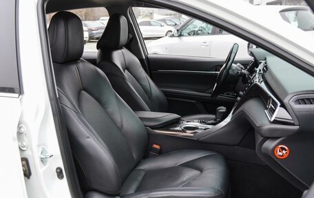 Toyota Camry, 2019 год, 2 769 000 рублей, 8 фотография