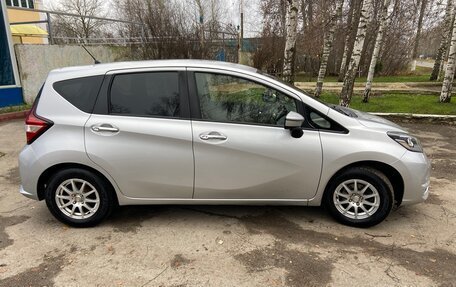 Nissan Note II рестайлинг, 2017 год, 1 000 000 рублей, 3 фотография