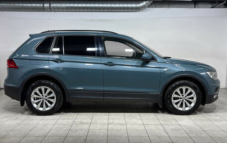 Volkswagen Tiguan II, 2020 год, 2 535 000 рублей, 4 фотография