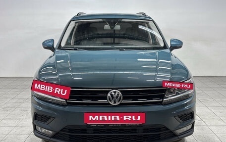 Volkswagen Tiguan II, 2020 год, 2 535 000 рублей, 2 фотография