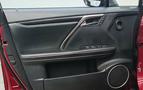 Lexus RX IV рестайлинг, 2017 год, 3 800 000 рублей, 18 фотография