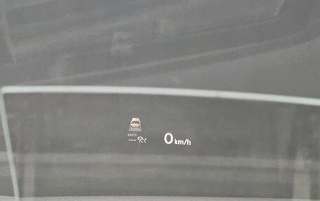 Volkswagen Tiguan II, 2022 год, 3 185 000 рублей, 15 фотография