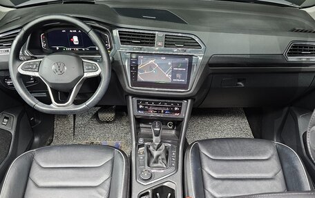 Volkswagen Tiguan II, 2022 год, 3 185 000 рублей, 7 фотография