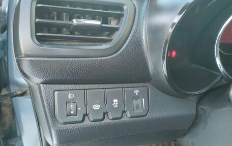 KIA Rio III рестайлинг, 2011 год, 700 000 рублей, 8 фотография