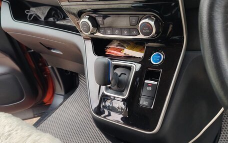 Nissan Serena IV, 2019 год, 2 500 000 рублей, 17 фотография