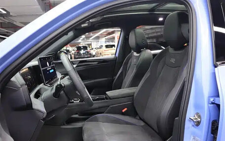 Volkswagen Tiguan, 2024 год, 3 650 999 рублей, 11 фотография