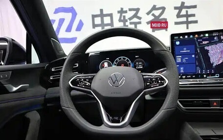 Volkswagen Tiguan, 2024 год, 3 650 999 рублей, 12 фотография