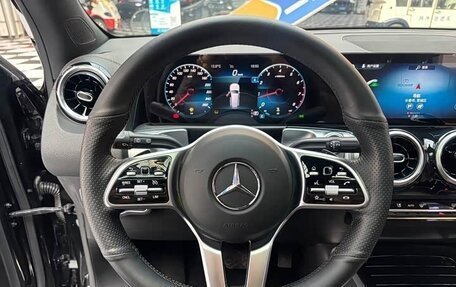 Mercedes-Benz GLB, 2021 год, 2 750 000 рублей, 12 фотография