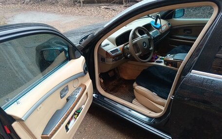 BMW 7 серия, 2003 год, 800 000 рублей, 12 фотография