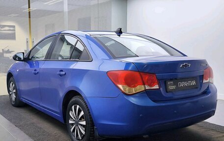 Chevrolet Cruze II, 2009 год, 515 000 рублей, 7 фотография