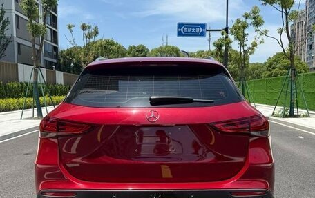 Mercedes-Benz GLA, 2023 год, 2 170 000 рублей, 5 фотография