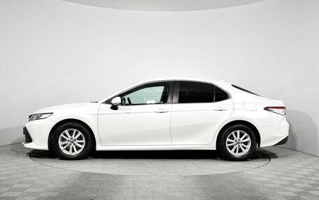 Toyota Camry, 2020 год, 2 390 000 рублей, 8 фотография