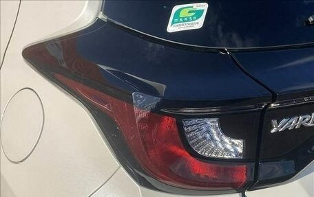 Toyota Yaris XP150 рестайлинг, 2022 год, 1 034 000 рублей, 33 фотография