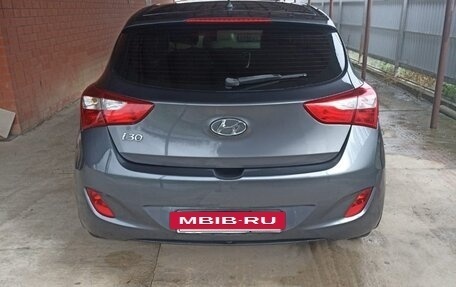 Hyundai i30 II рестайлинг, 2016 год, 880 000 рублей, 2 фотография